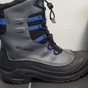 Columbia Black and Blue Snow Boots 7Y